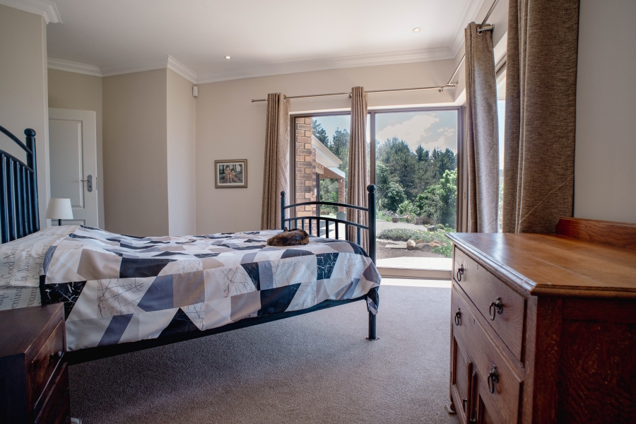 3 Bedroom Property for Sale in Wilderness Heights Western Cape